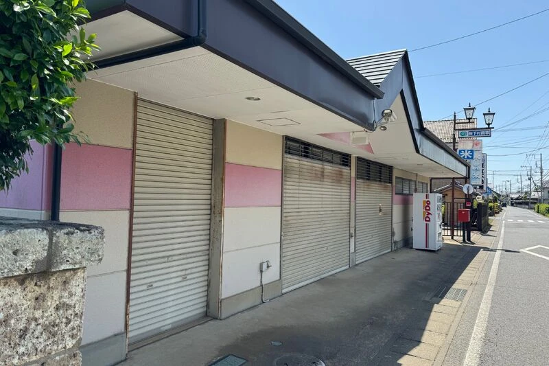 下村商事まえ